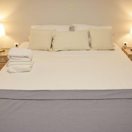 Elegant Coral Apartment アテネ エクステリア 写真