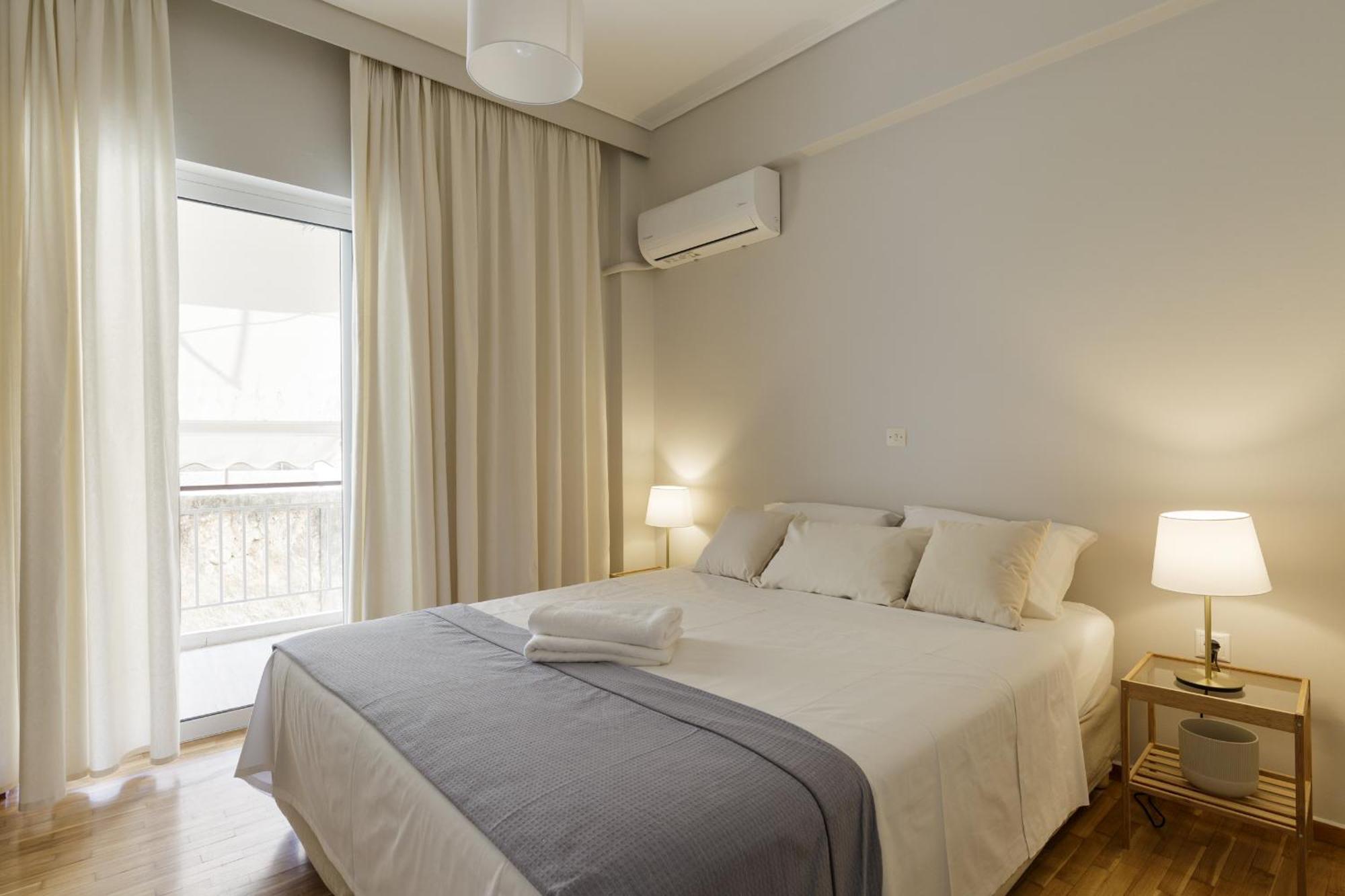 Elegant Coral Apartment アテネ エクステリア 写真