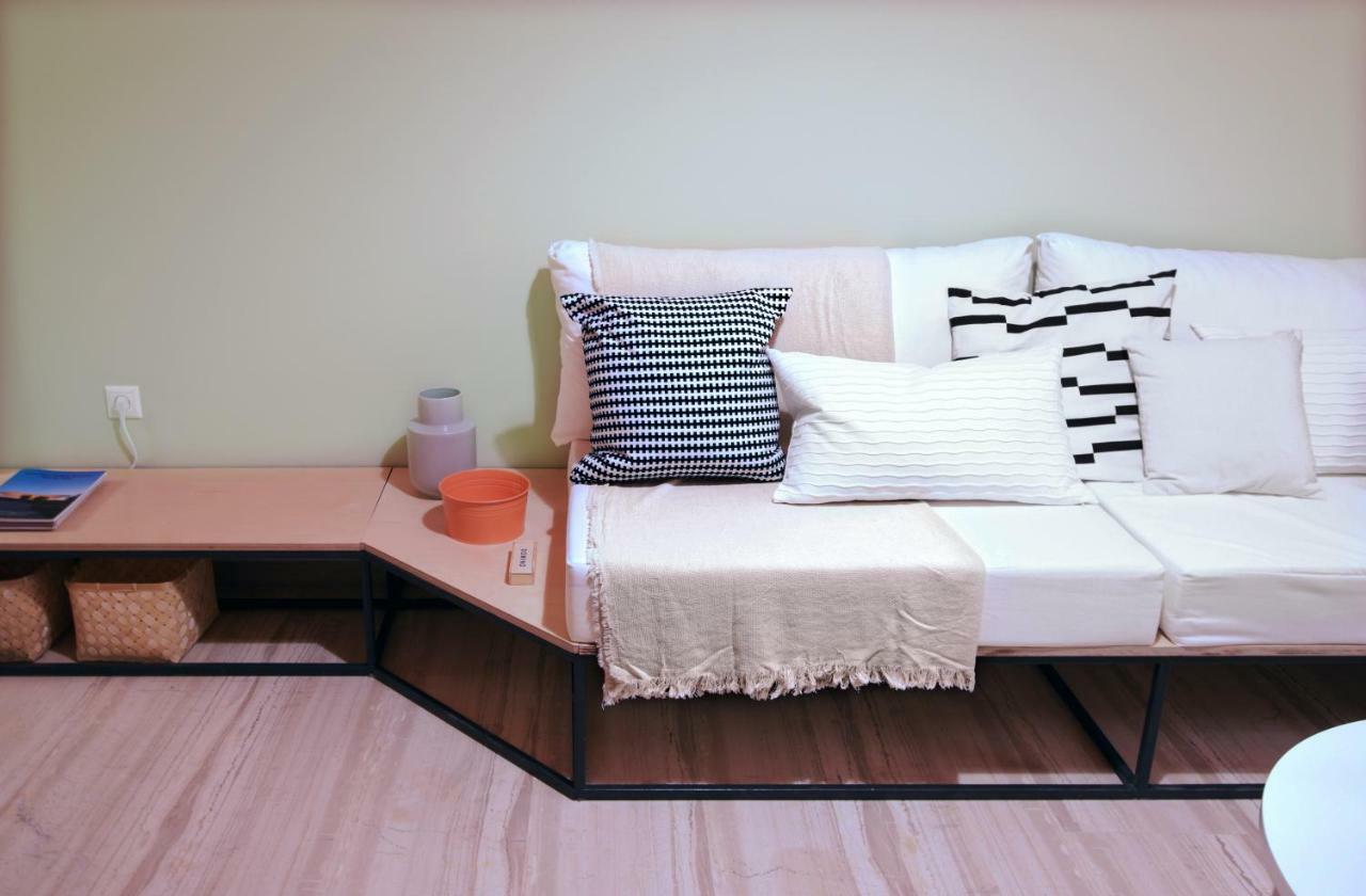 Elegant Coral Apartment アテネ エクステリア 写真