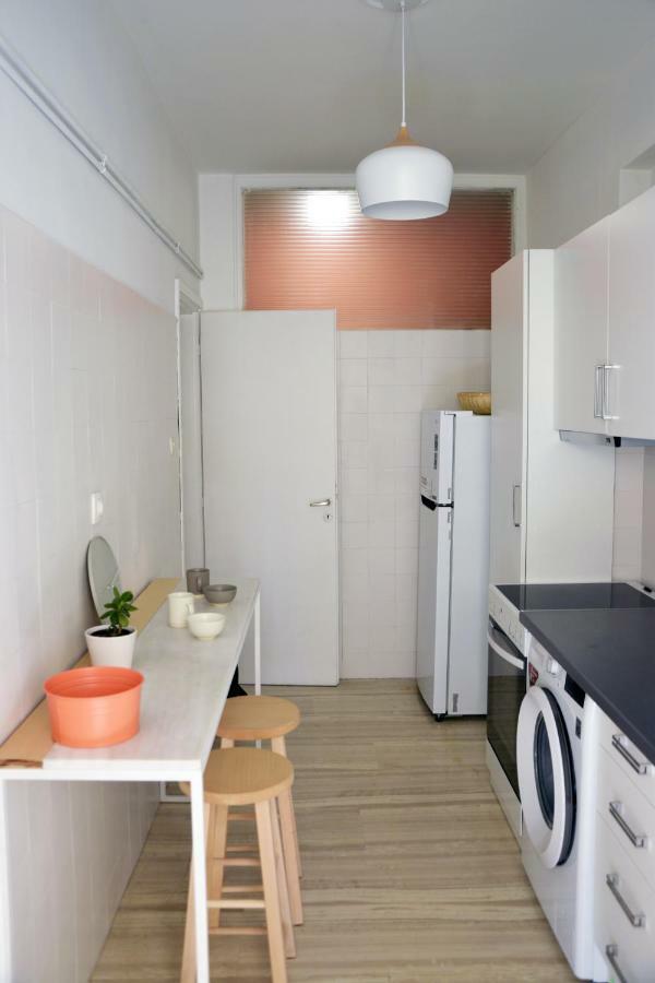 Elegant Coral Apartment アテネ エクステリア 写真